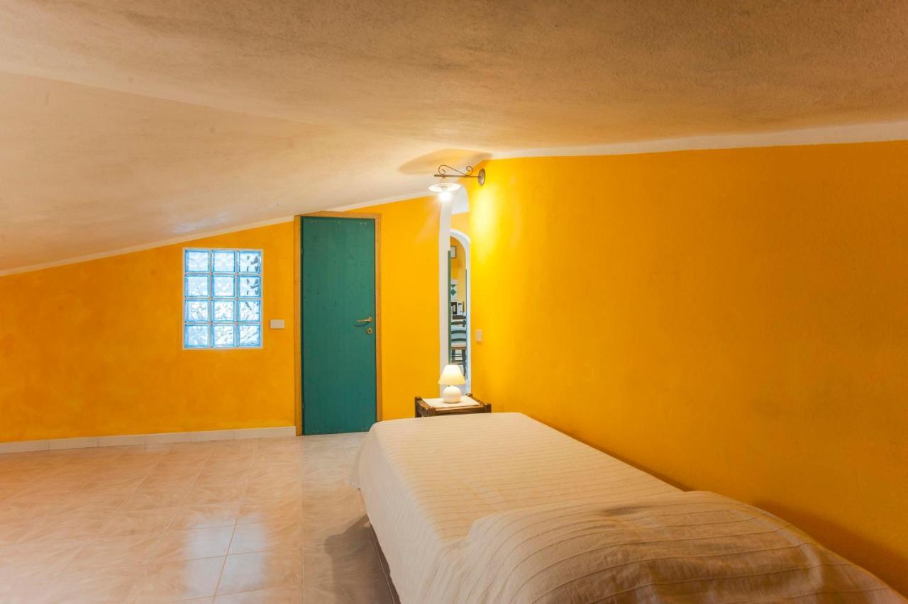 Villa Mansarda Marina Villa San Pietro Esterno foto